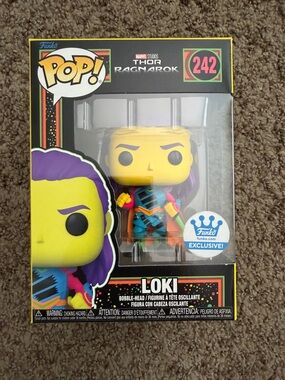 Funko Loki Thor: Ragnarok - Yellow & Purple Vinyl Figure